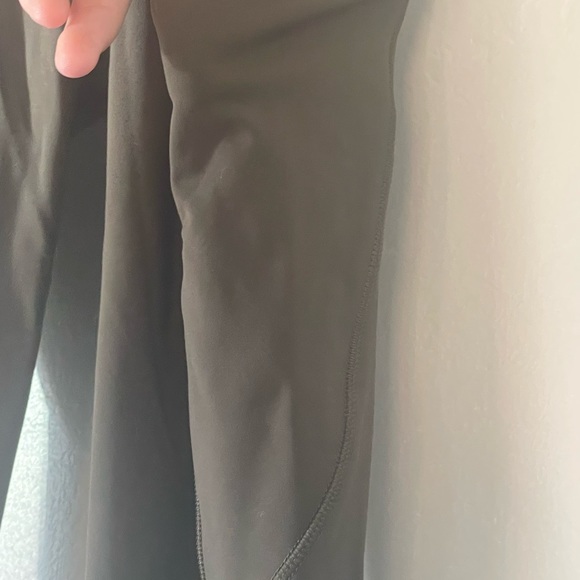 Lululemon Fast and Free High-Rise Tight 25” in Olive Green - Picture 1 of 5